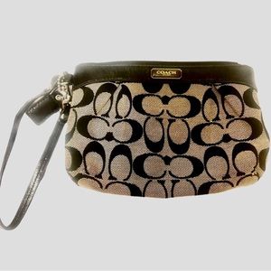 Y2K Coach wristlet